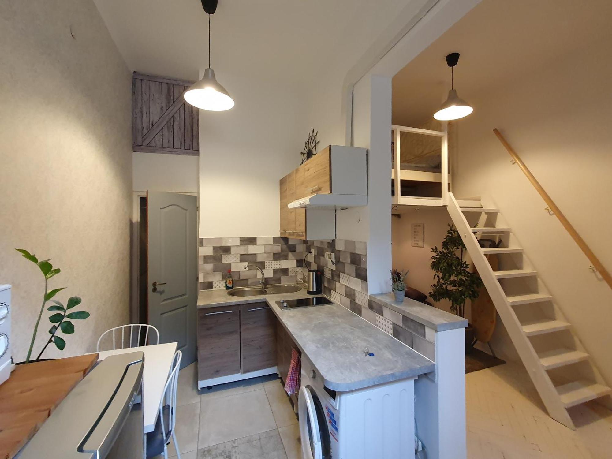 Cozy Studio With Air Condition Freshly Renovated Budapeste Exterior foto